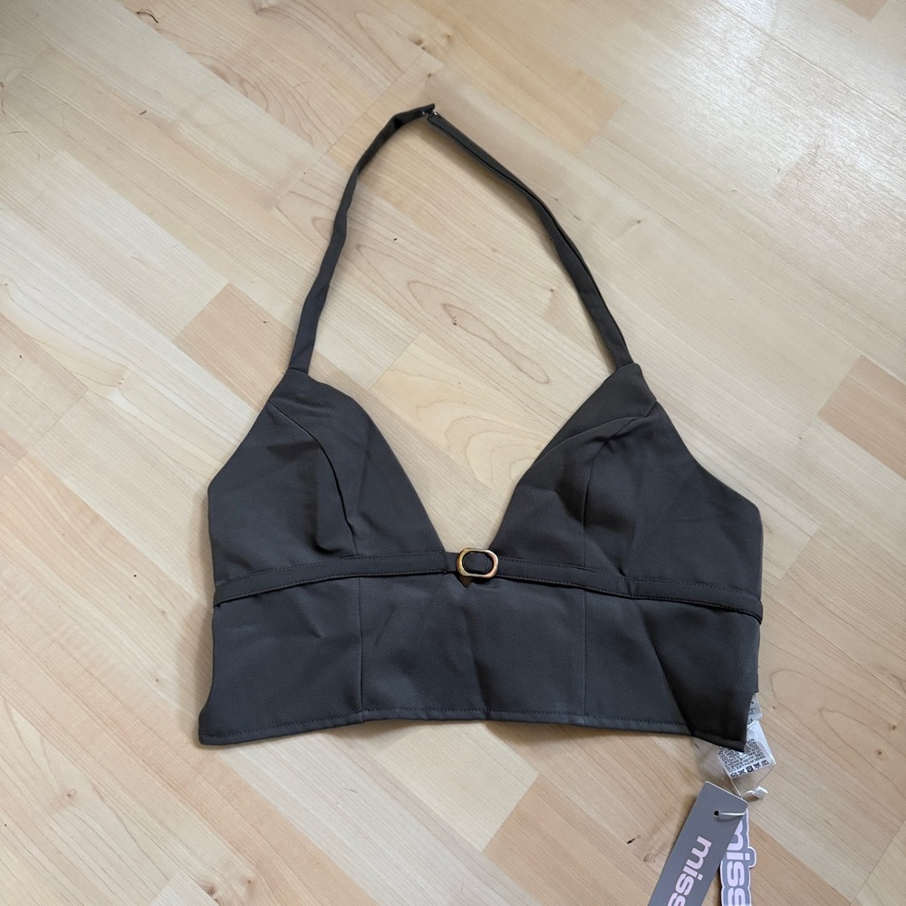MISSGUIDED HALTER TOP - Picture 3 of 4